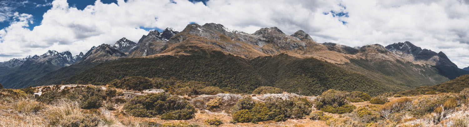 Panorama der Bergkette am Key Summit Trail