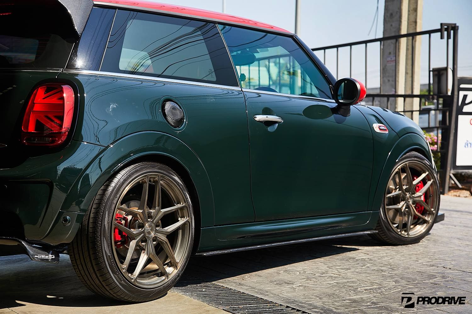 Mini Cooper S F56 JCW Green BC RZ22 Wheel Front