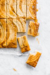 Caramelized Banana Upside Down Cake brings banana bread to a whole new level. Best yet? It takes one bowl and only 1 hour to make!