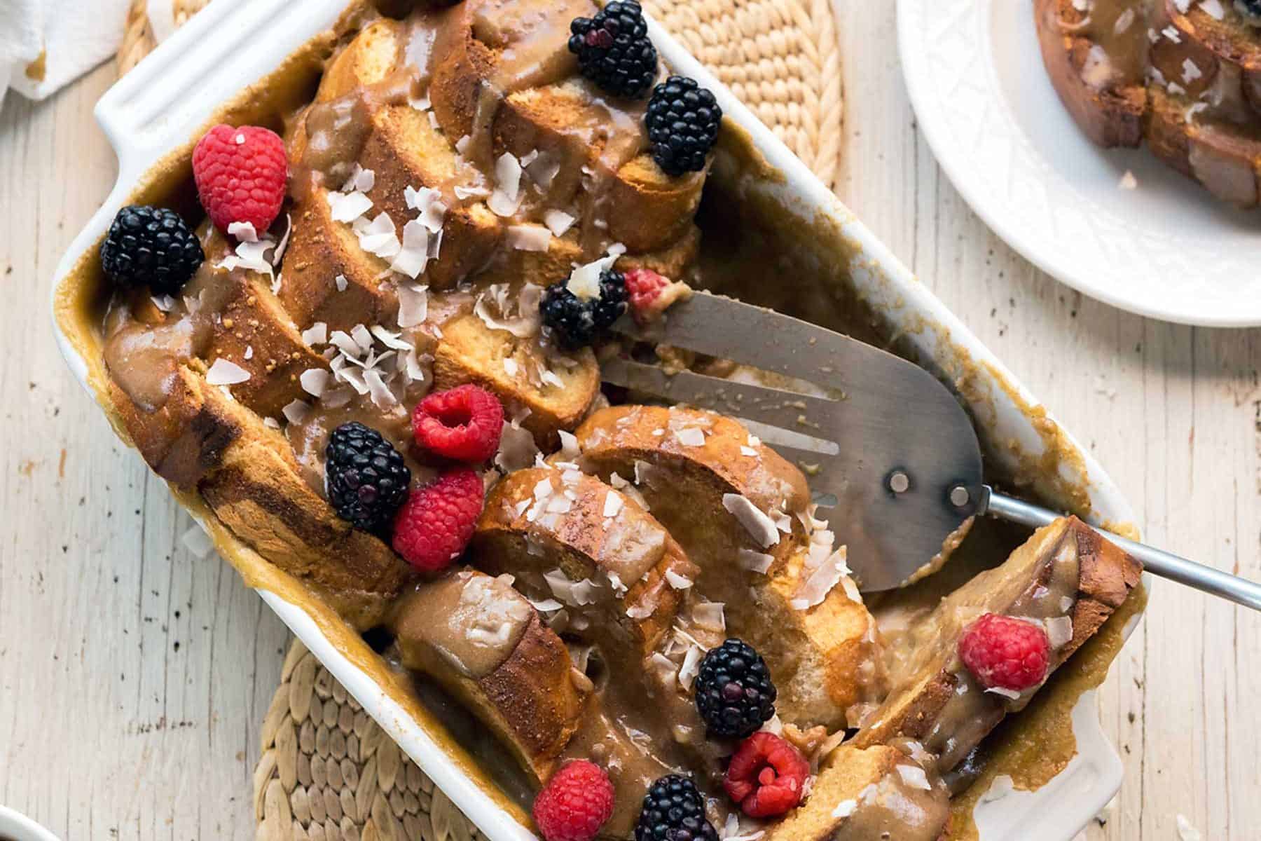 Salted Caramel French Toast Casserole? Yes, please! This decadent brunch staple is vegan, soy-free, and ridiculously delectable. Give it a try, you won't regret it!
