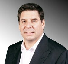 Marcelo Claure Archives The Immigrant Learning Center