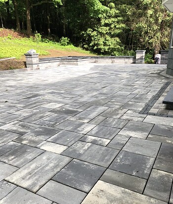 Unilock Steel Mountain Beacon Hill Patio Installation8