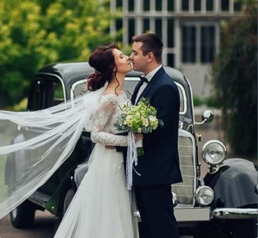 Wedding Limo Service in Long Island 1 Wedding Limo Pic
