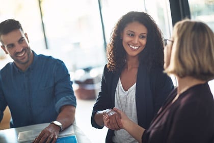 How to Make A Good First Impression 30 How to Make A Good First Impression How to Make A Good First Impression
