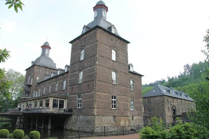 Schloss Hugenpoet: Die Parkseite