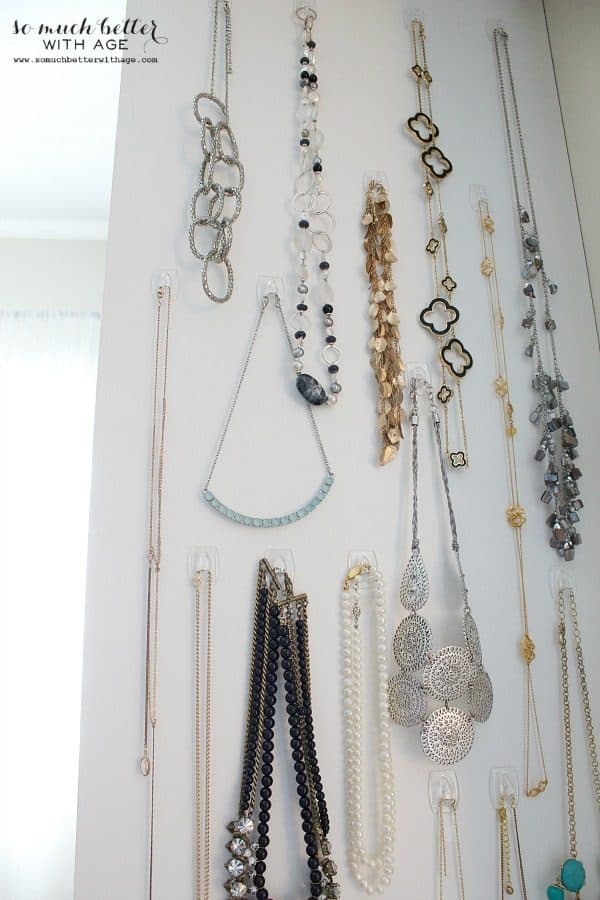 bedroom organization ideas- hanging necklaces with clear command hooks