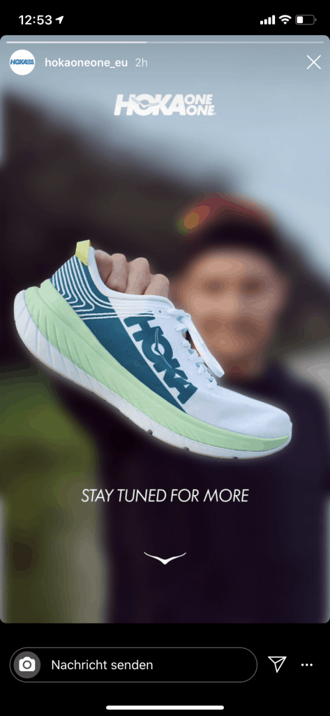 Instagram Story Jan Frodeno mit Hoka Schuh in der Hand