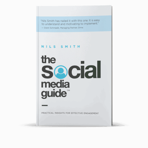 Socialmediaguide Mock Up