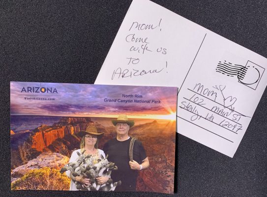 Phoenix green screen photography printed to post cards at events. Phoenix green screen photo booth images printed to post cards at events.