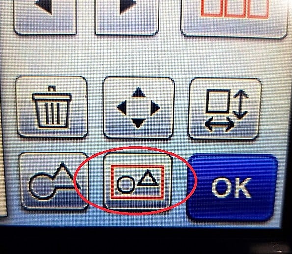 Scan N Cut - The WELD and GROUP icons are now active.
