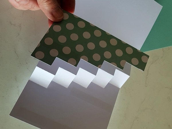 Step Card embellishment piece to place on the side fo the card