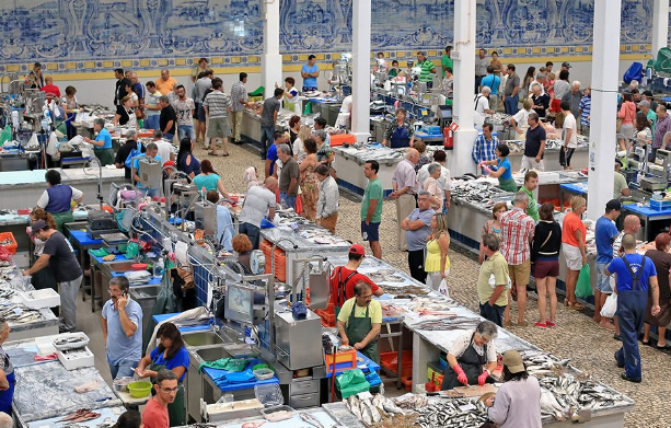 Mercados de Lisboa, por Vítor Sobral Mercados de Lisboa, por Vítor Sobral