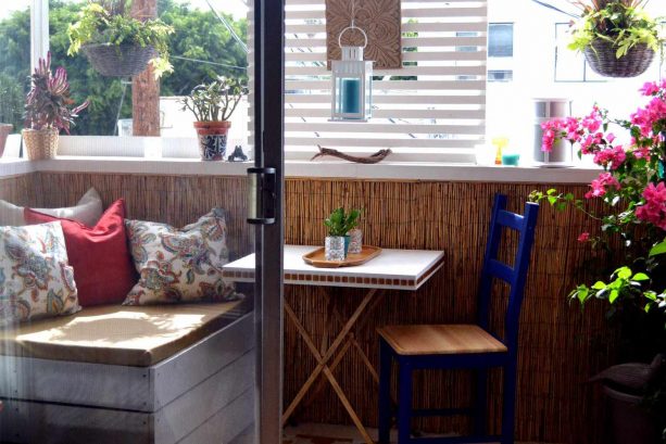 deck railing privacy screen from reed panels