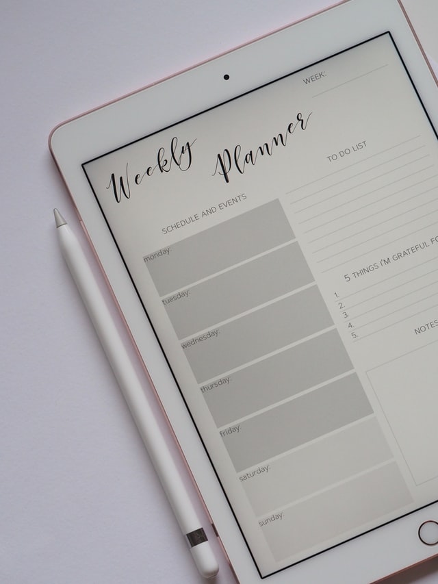 Anfangen zu Bloggen, Beispielbild; Bild von Unsplash, Jess Bailey