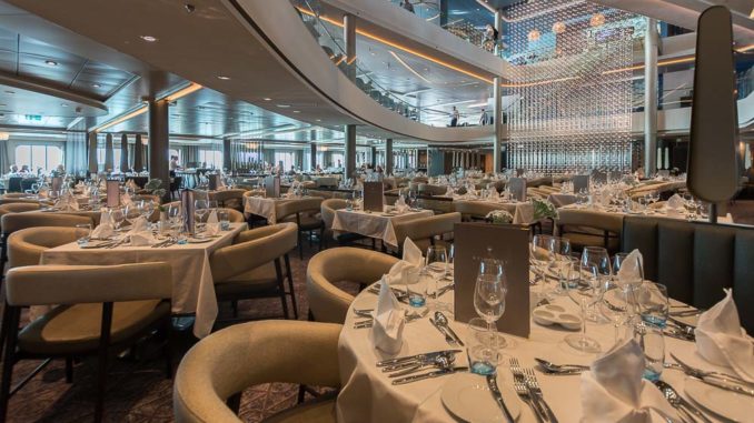 Die Neue Mein Schiff 2 Vertrautes Im Neuen Design