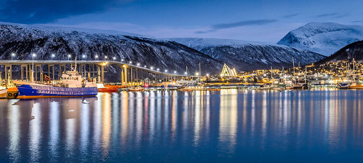 Norwegen Tromsø Bild aus dem Vortrag Norwegen von Petra & Gerhard Zwerger-Schoner