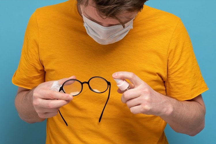 oculos com coronavirus | Dicas de Saúde