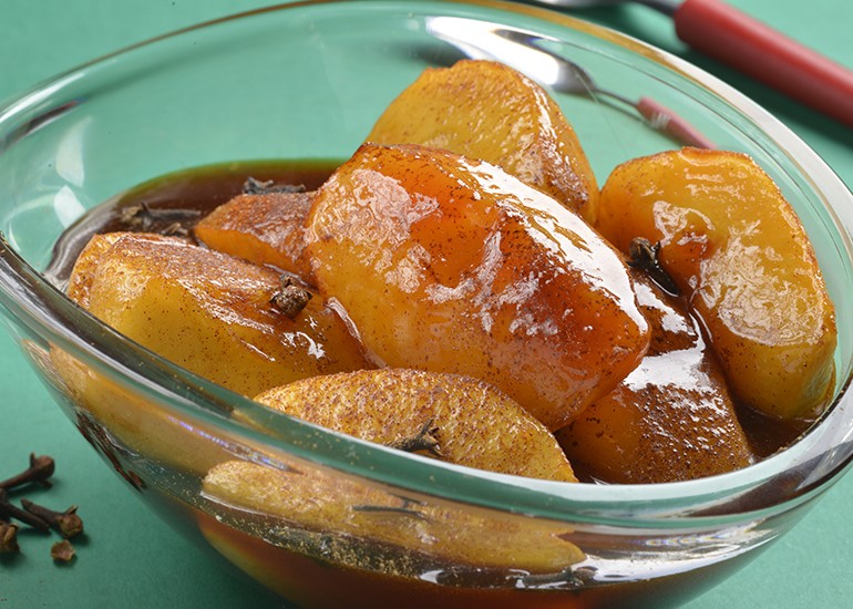 Maçã Caramelada com Cravo e Canela v
