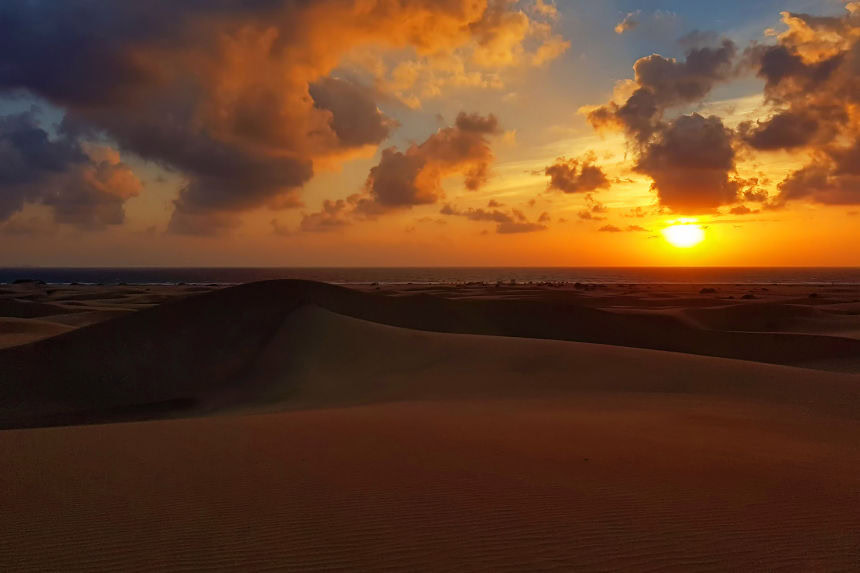 amanecer en las dunas de Maspalomas