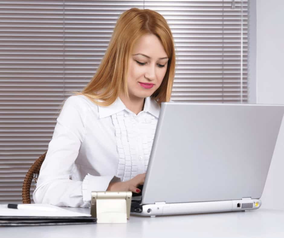 33 Best Online Proofreading Jobs for Beginners & Pros (~$50/hr)