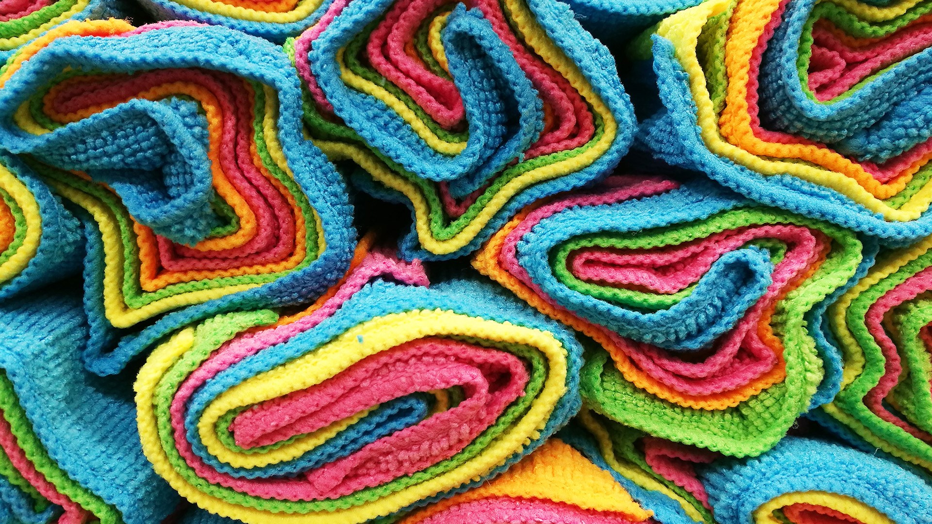 Save money with eco-friendly cleaning practices Save money with eco-friendly cleaning practices
