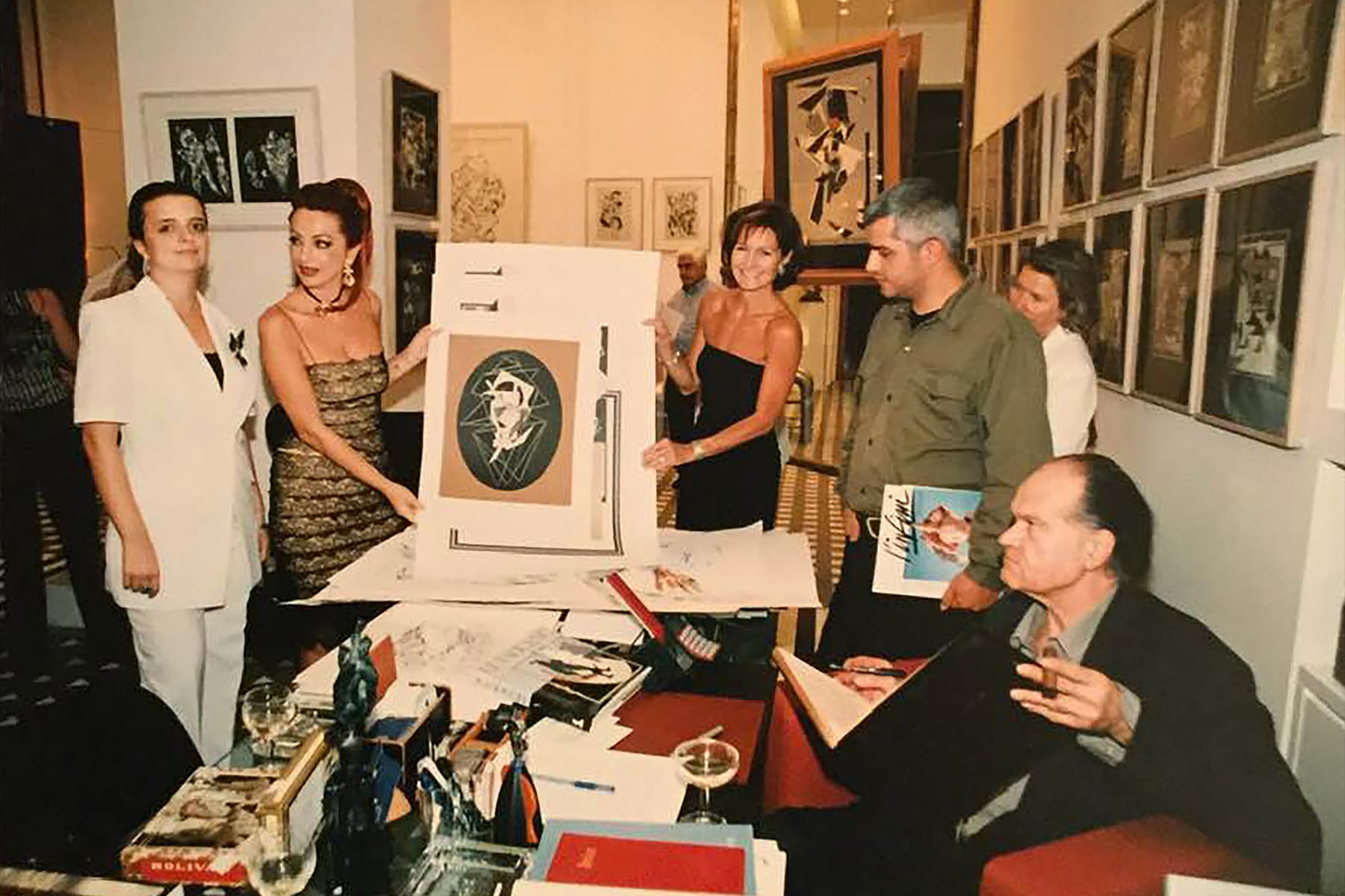 Galerie Claude Andraos, 2001, à Beyrouth. Archives Anne Galland Galerie Claude Andraos, 2001, à Beyrouth. Archives Anne Galland