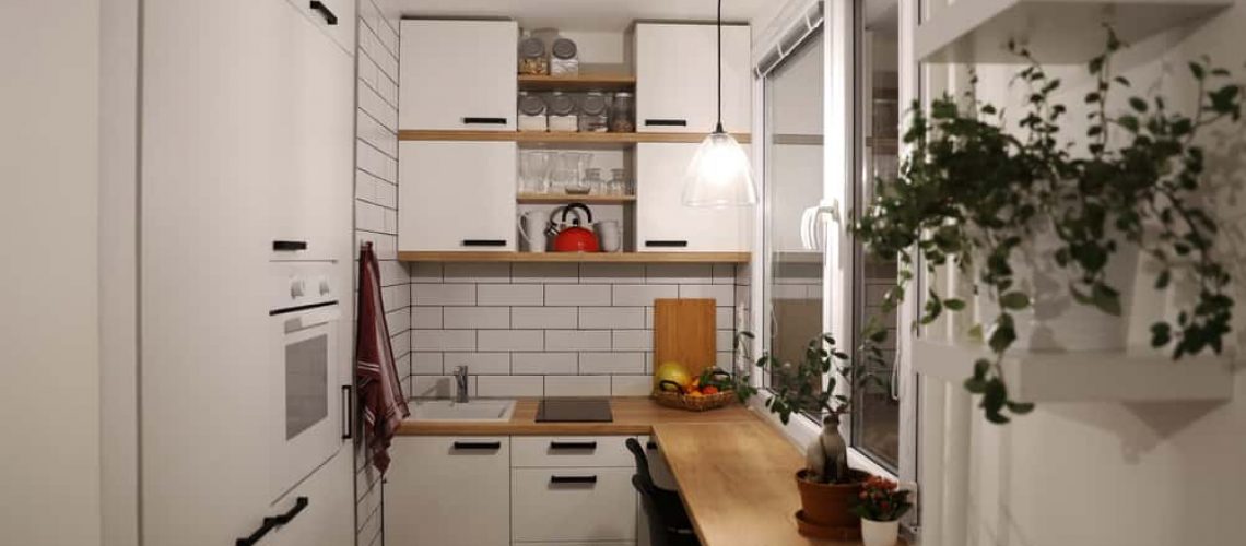Small Kitchen with breakfast bar Small Kitchen with breakfast bar
