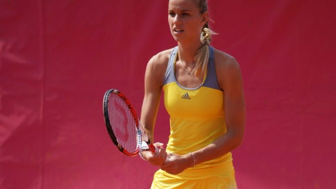 Arantxa Rus v Nuria Parrizas Diaz Live Arantxa Rus v Nuria Parrizas Diaz Live