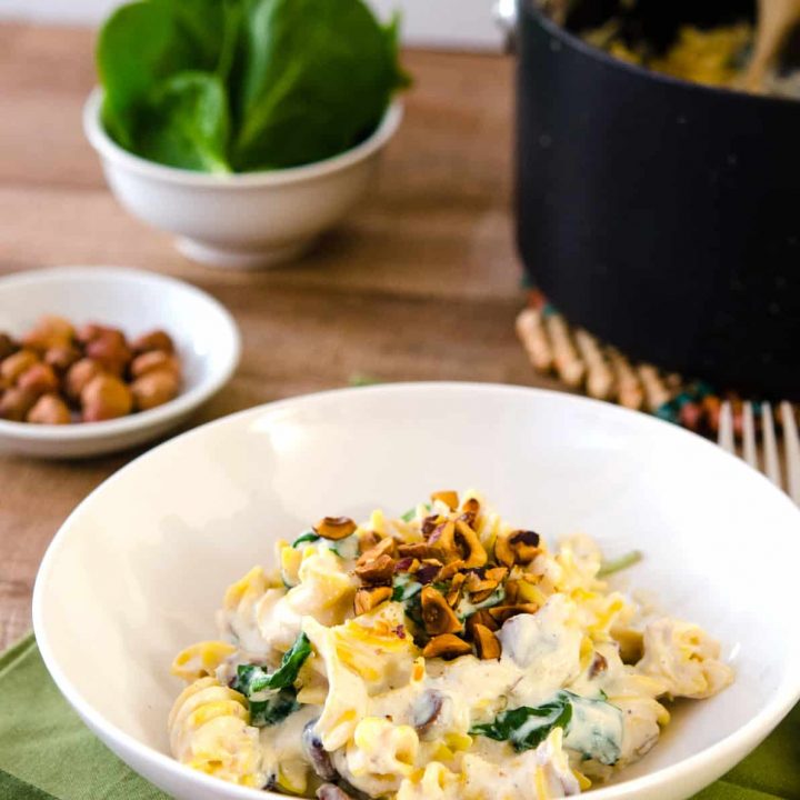 A low-fat, creamy garlic sauce over quinoa pasta, dotted with toasted hazelnuts. This delicious entree is impressive AND delicious!