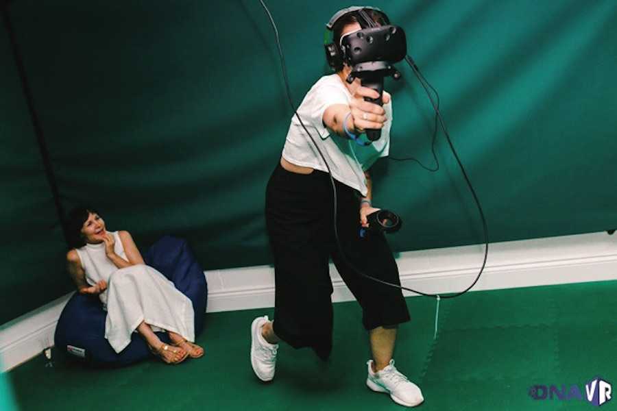 10 REASONS WHY VIRTUAL REALITY TRAINING PROGRAMS ARE A COST-EFFECTIVE HR SOLUTION