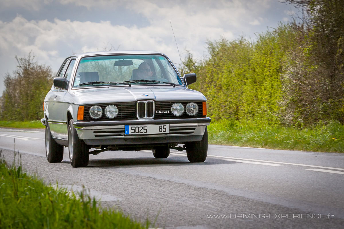 BMW 323i e21