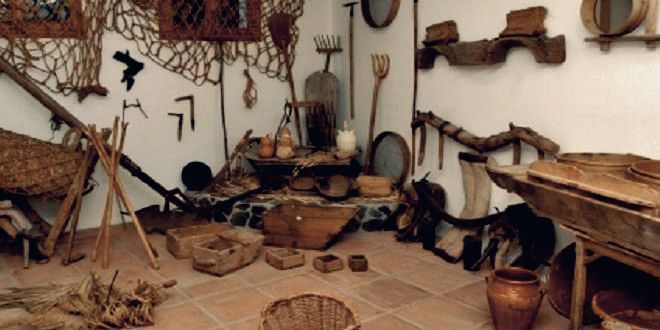 Museo de Artes y Tradiciones
