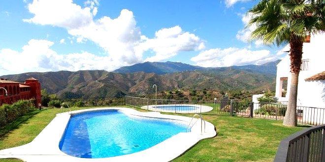 Penthouse Balcones Del Lago Marbella