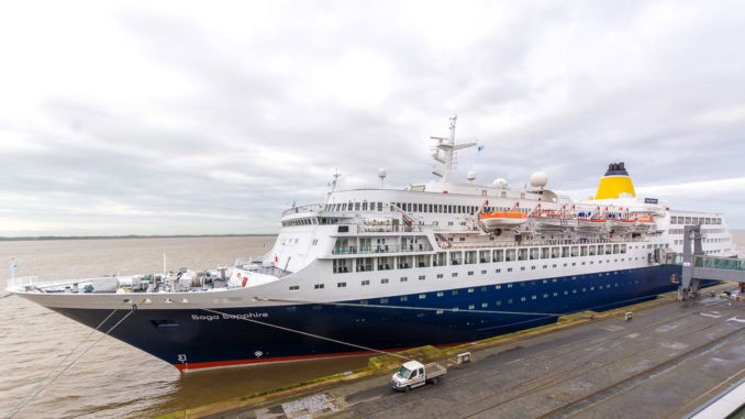 Saga Sapphire in Bremerhaven Saga Sapphire in Bremerhaven