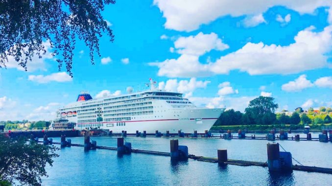 8471CD73-43CD-4E65-B55E-61EE98AC9F7E Die Europa 2 erhielt die Höchstnote im Berlitz Cruise Guide 2020