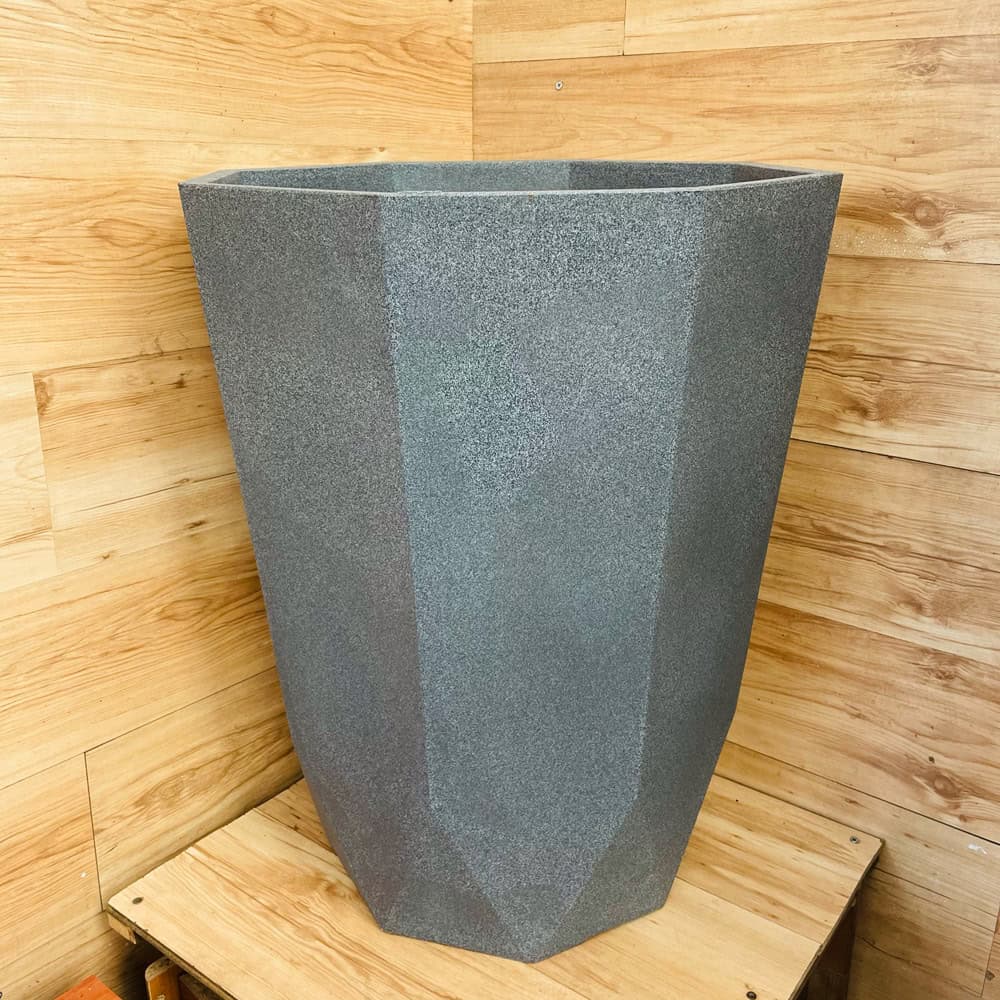 עציץ מתומן גדול