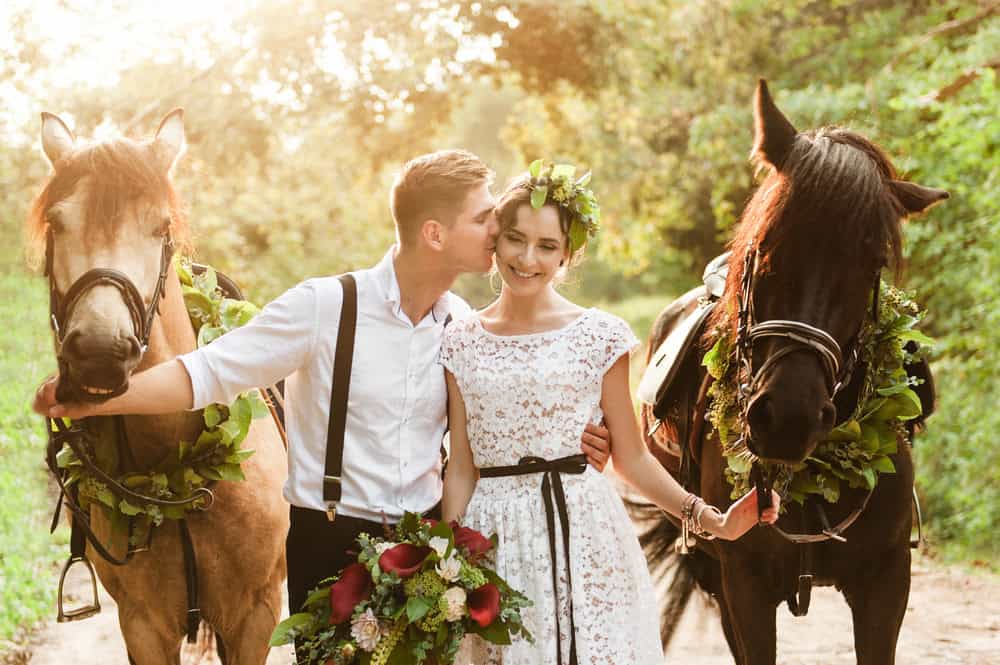 Hochzeitsfotos: 9 Ideen und Inspirationen für schöne Bilder 3 Hochzeitsfotos mit Pferden