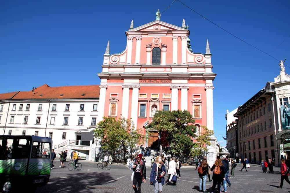 franciscan-church-of-annunciation-ljubljana
