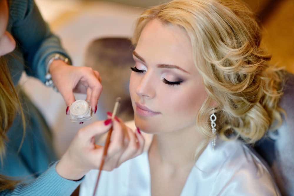 Getting Ready: 7 Tipps für Braut und Bräutigam! 3 Hochzeit Getting Ready Brautstyling