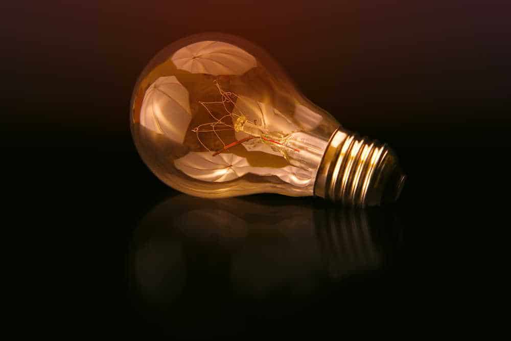 A photo of a lightbulb. Photo by Johannes Plenio on Unsplash
