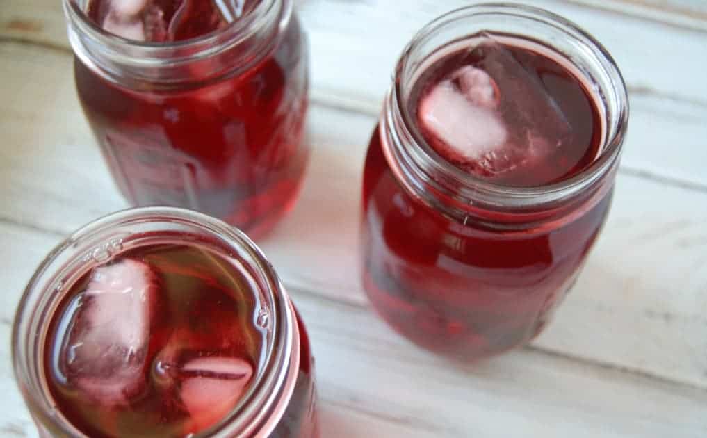 3-2-1 Herbal Tea - A Homemade Kool-Aid Alternative - Say goodbye to toxic filled koolaid and hello to this beneficial herbal alternative!