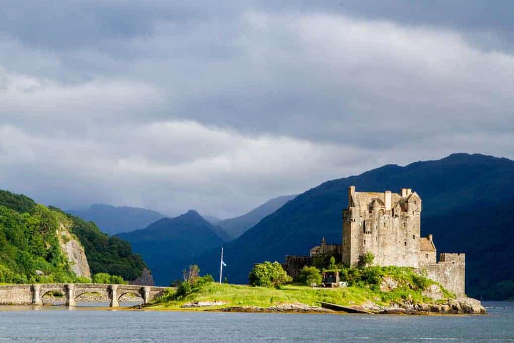 Eilean-Donan-Scotland-Roving-Vails
