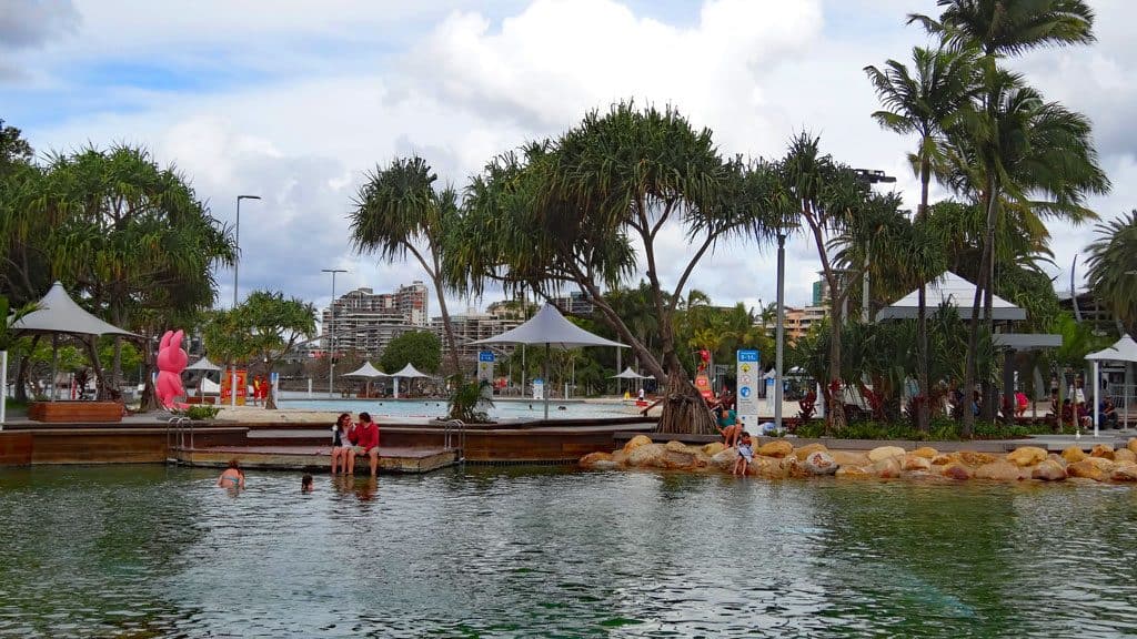 Ausblick auf die Schwimm-Lagune South Bank
