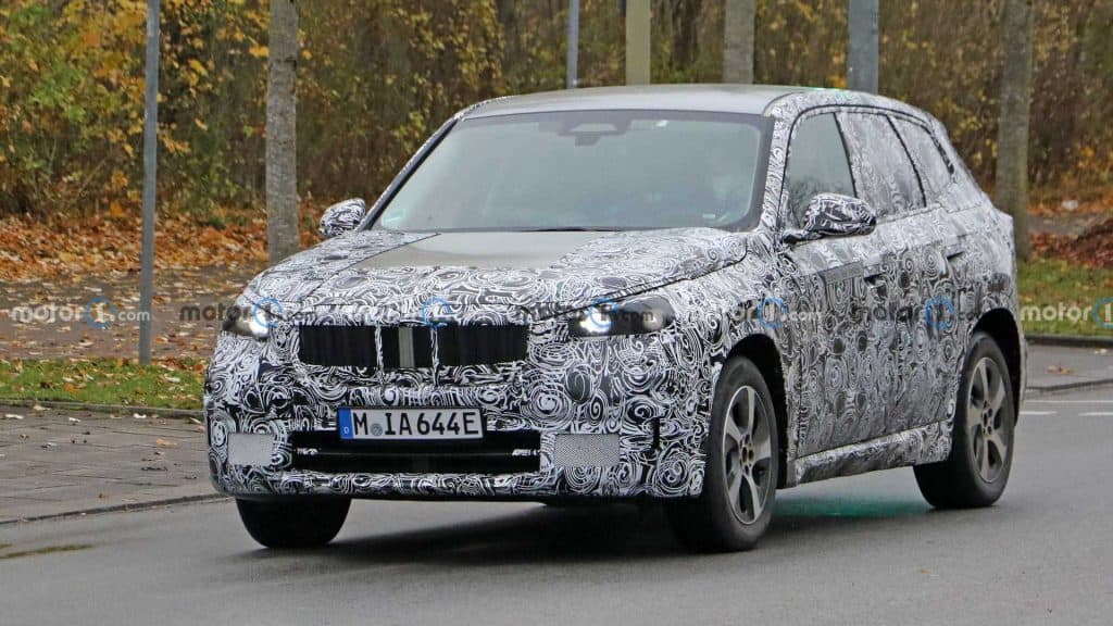 BMW iX1
