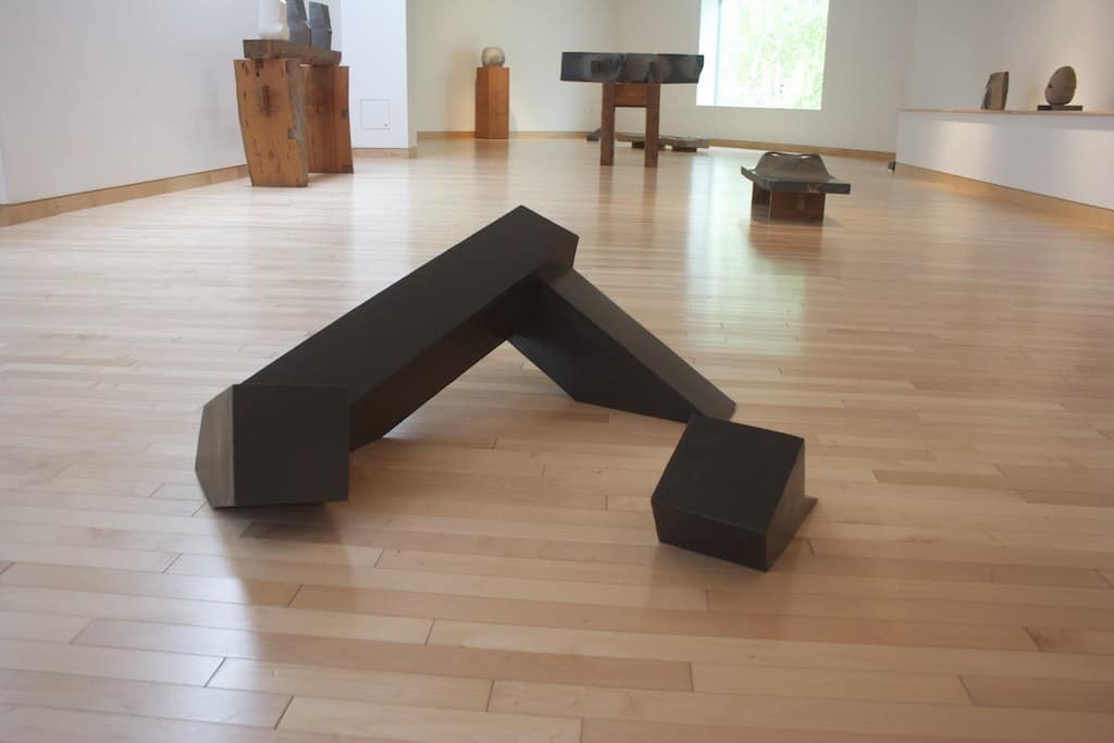 Noguchi Floor Frame