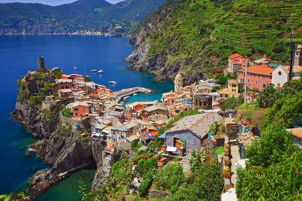Vernazza, Cinque Terre, Italy Vernazza, Cinque Terre, Italy