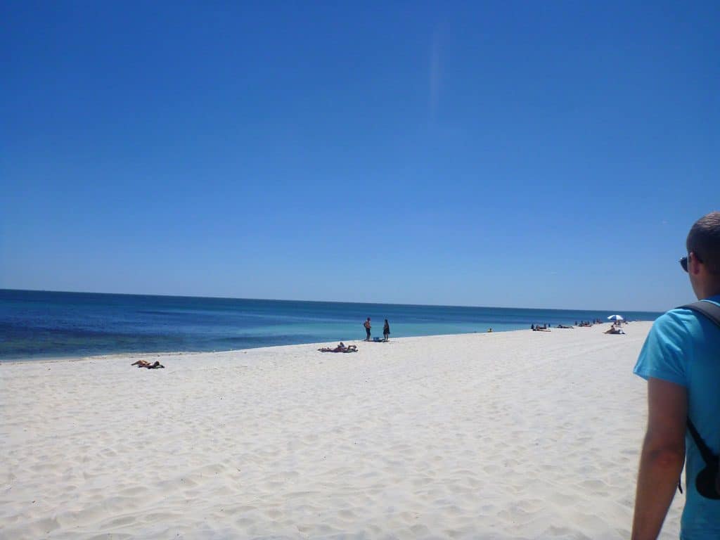 weißer Sandstrand am Cottesloe Beach