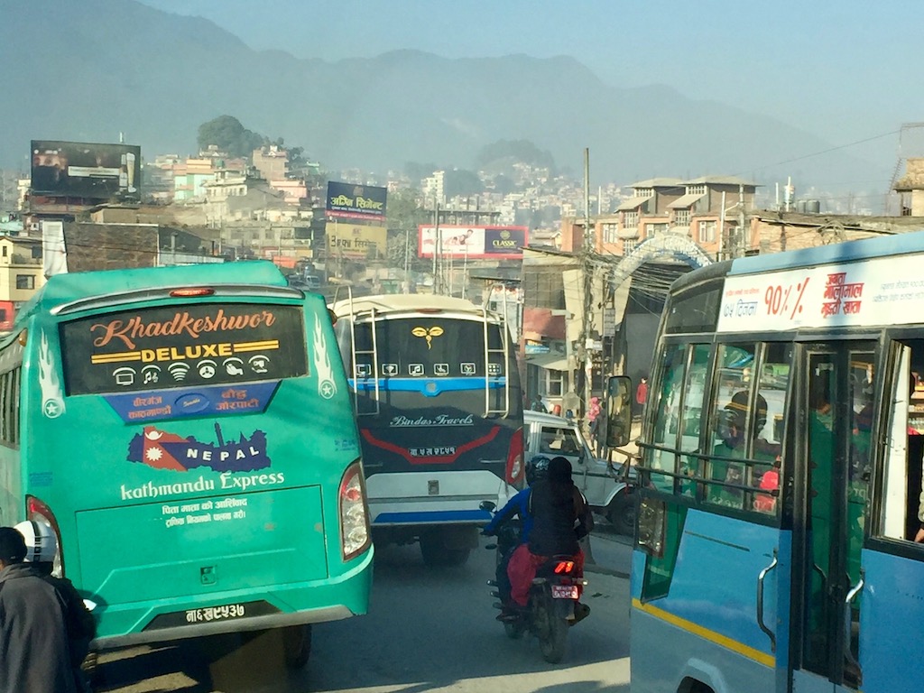 Stau in Kathmandu