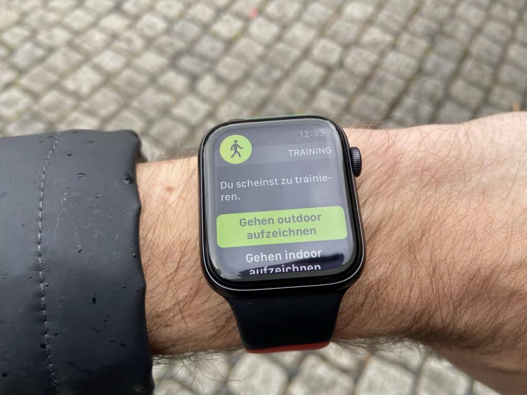Apple Watch Series 6 Gehen outdor aufzeichnen