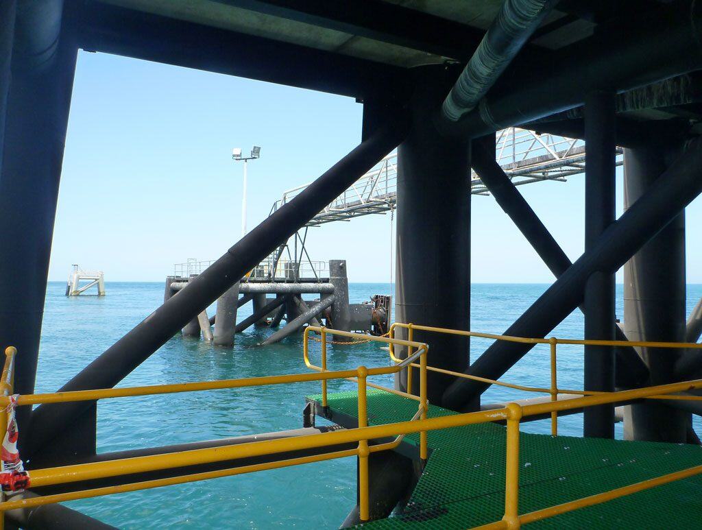 Einstieg ins Waser am Navy Peer